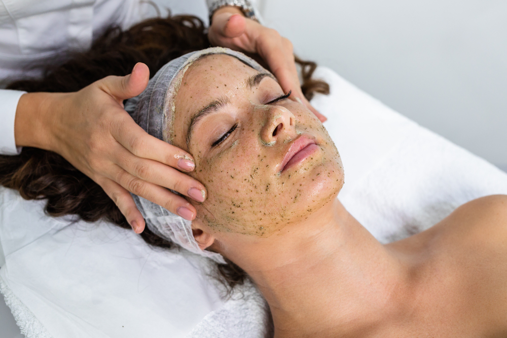 Deep Cleansing Facial and Redness: What You Should Know