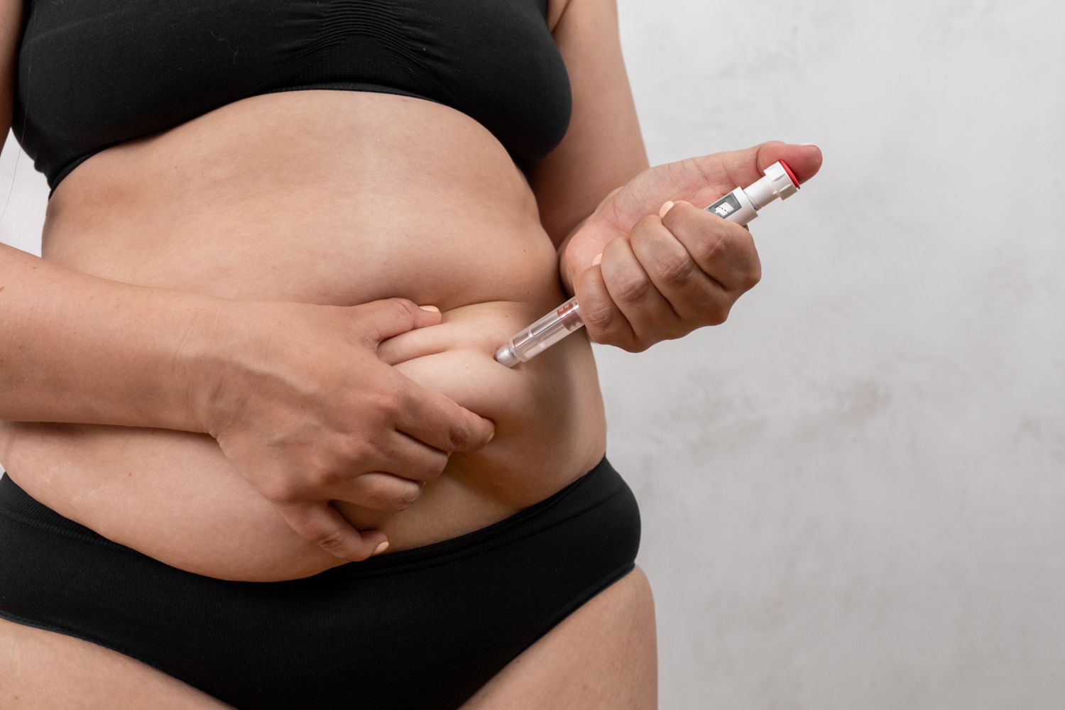 Top 5 Features of a Trusted Weight Loss Injections Clinic